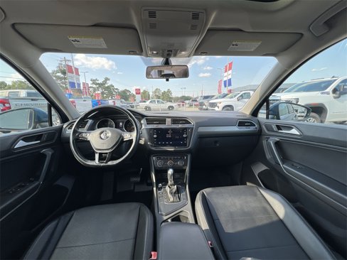 Used 2019 Volkswagen Tiguan SE image 28