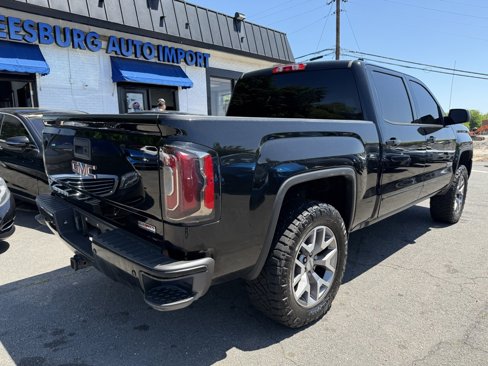 Used 2018 GMC Sierra 1500 SLT w/ All Terrain Package image 3