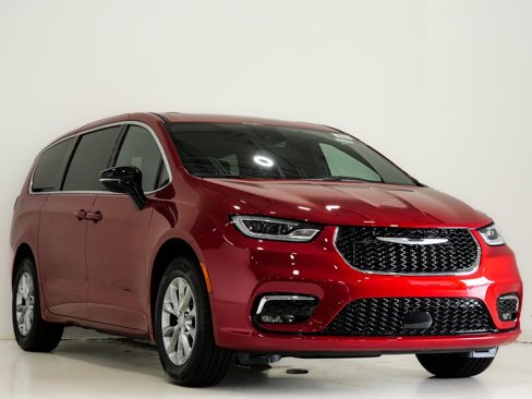 New 2026 Chrysler Pacifica Select image 1