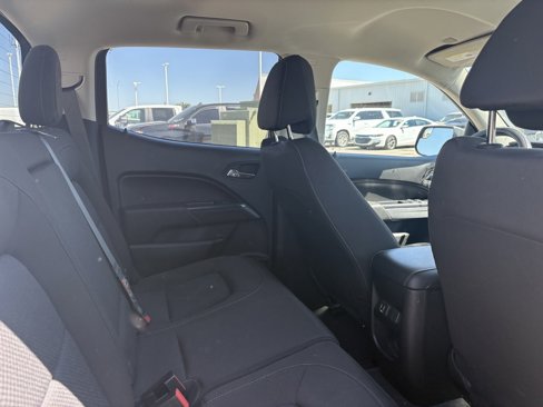 Used 2019 Chevrolet Colorado LT w/ LT Convenience Package image 7