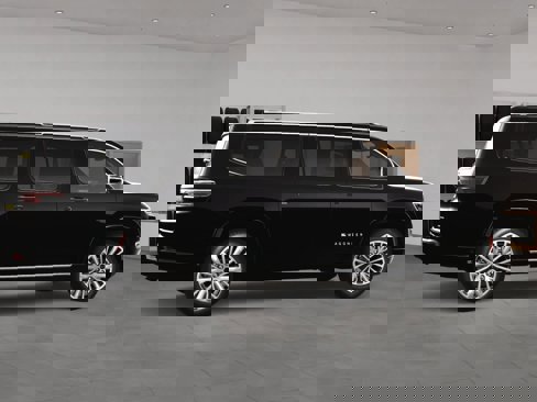 New 2025 Jeep Wagoneer L Series II image 6