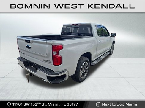 Used 2025 Chevrolet Silverado 1500 High Country w/ Technology Package image 4