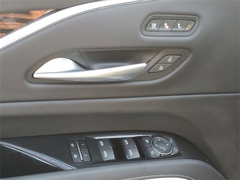 Used 2023 Cadillac Escalade Premium Luxury w/ LPO, Radiant Package image 16