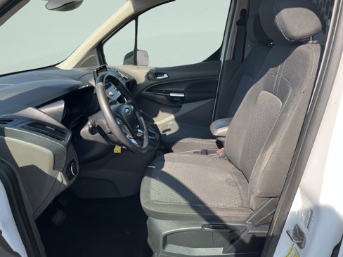 Used 2021 Ford Transit Connect XLT image 10