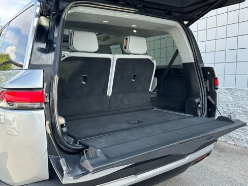 Used 2023 Rivian R1S Adventure image 69