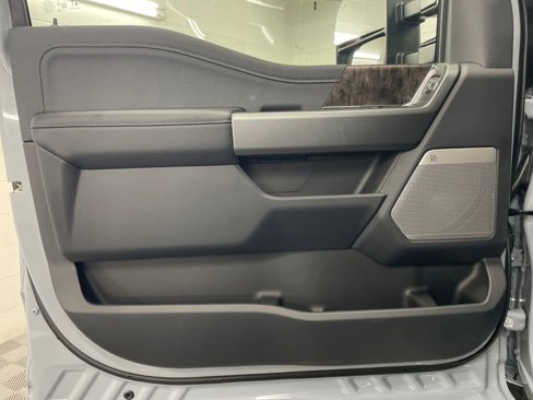 New 2026 Ford F250 Lariat image 15