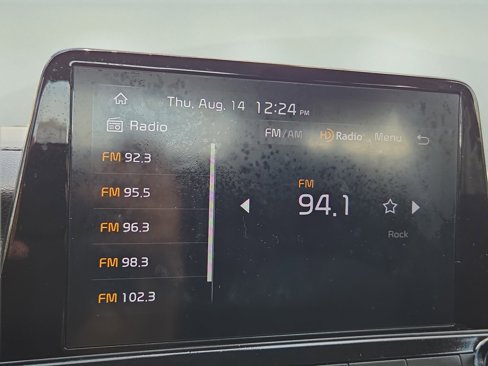 Used 2022 Kia Forte LXS image 14