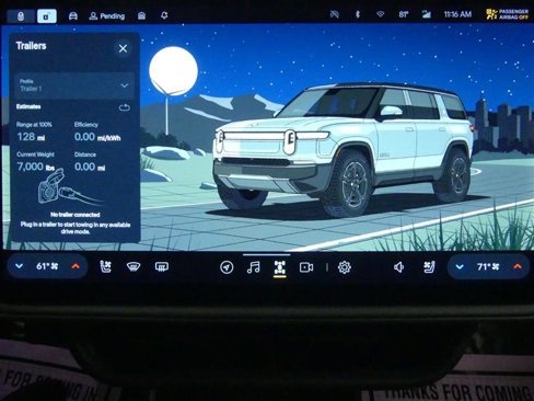 Used 2025 Rivian R1S Adventure image 14