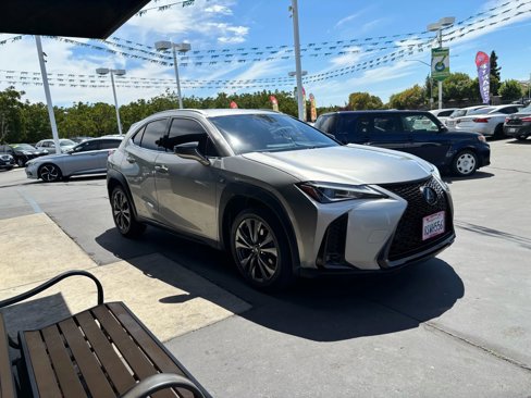 Used 2020 Lexus UX 250h F Sport image 3