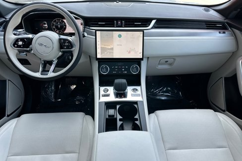 Used 2025 Jaguar F-PACE R-Dynamic S image 14