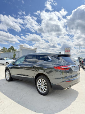 Used 2020 Buick Enclave Premium w/ Sun and Sites Package image 4