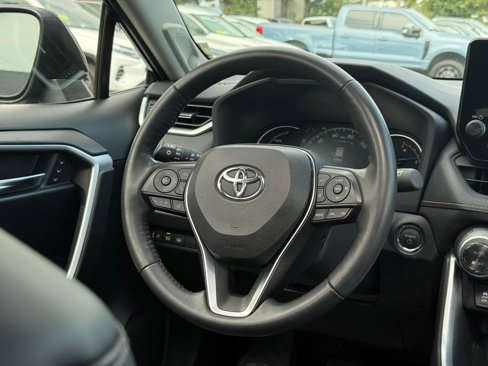 Used 2024 Toyota RAV4 XLE Premium image 19