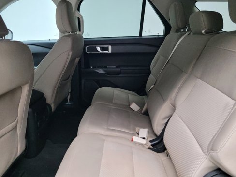 Used 2023 Ford Explorer 4WD image 18