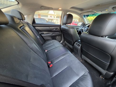 Used 2013 Nissan Altima 2.5 SL w/ Technology Pkg image 34