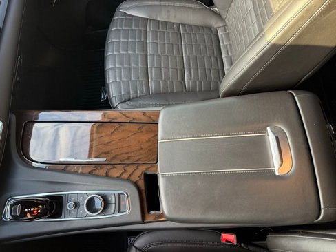 Used 2023 Cadillac Escalade Sport Platinum image 16