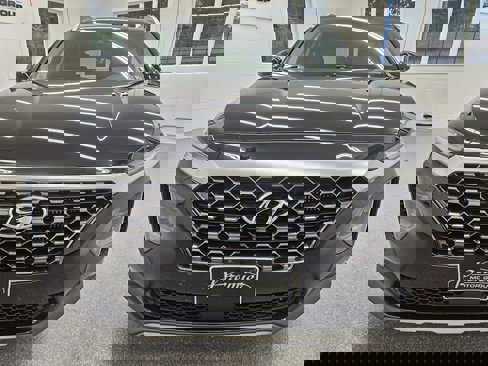 Used 2020 Hyundai Santa Fe SEL image 2