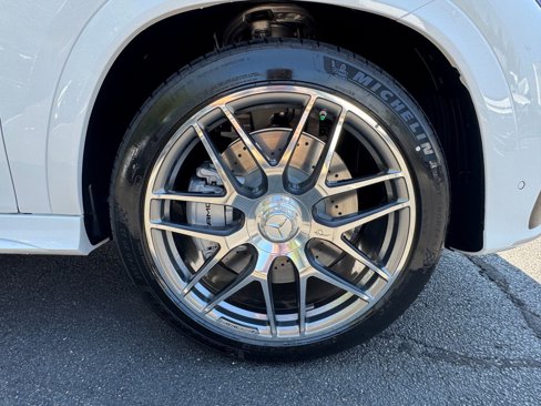 New 2026 Mercedes-Benz GLE 53 AMG 4MATIC Coupe image 32
