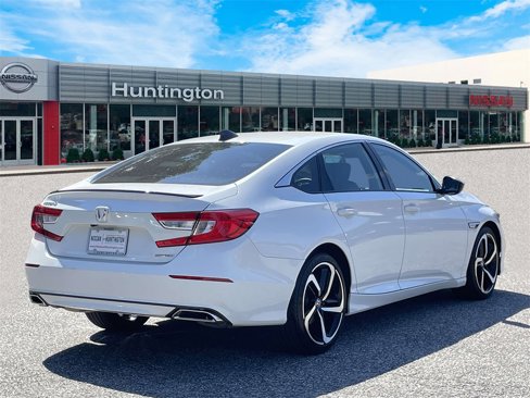 Used 2022 Honda Accord Sport image 6