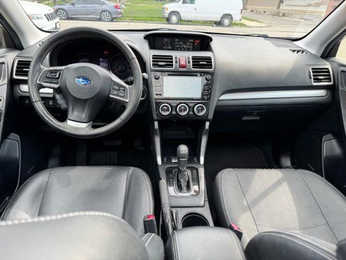 Used 2016 Subaru Forester 2.5i Touring w/ Eyesight & Navigation System image 23