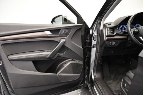 Certified 2023 Audi Q5 2.0T Premium Plus w/ Premium Plus Package image 32
