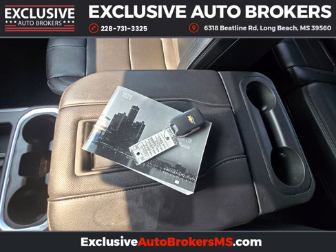Used 2022 Chevrolet Silverado 1500 High Country w/ Technology Package image 32