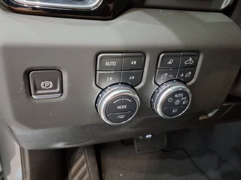 New 2025 GMC Sierra 2500 Denali w/ Denali Reserve Package image 9