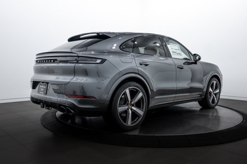 New 2026 Porsche Cayenne S image 7
