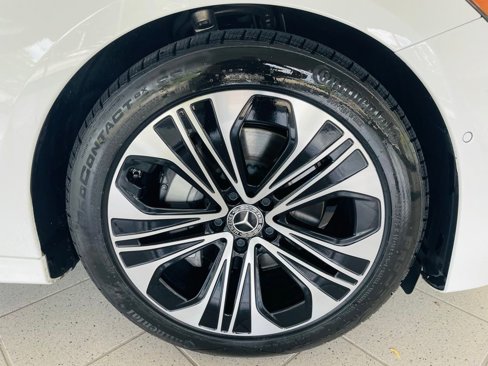 Used 2024 Mercedes-Benz E 350 4MATIC Sedan image 17