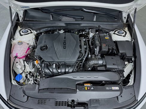 Certified 2025 Hyundai Sonata SE image 29