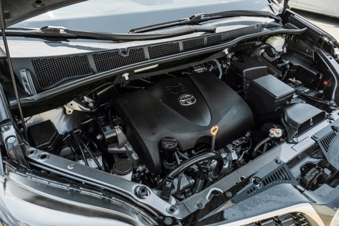 Used 2019 Toyota Sienna SE image 44