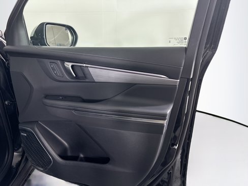 Used 2025 Buick Enclave Preferred image 34