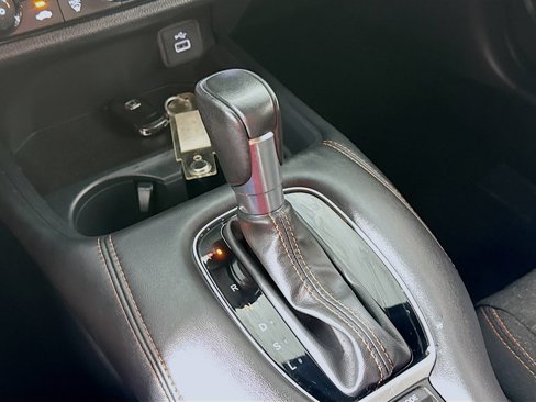 Used 2025 Honda HR-V Sport image 17