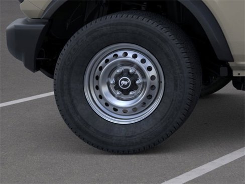 New 2025 Ford Bronco 4-Door image 21