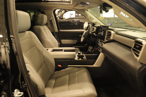 Used 2024 Toyota Tundra Limited image 14