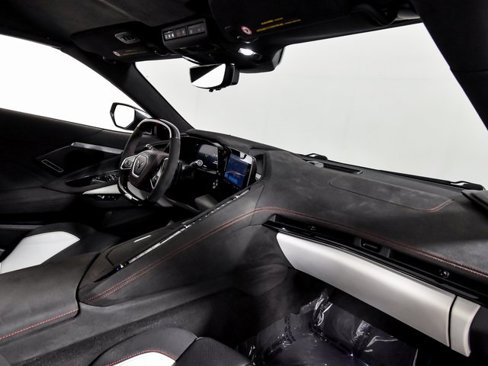 Used 2023 Chevrolet Corvette Z06 image 35