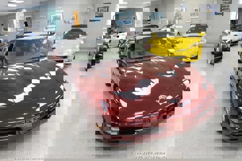 Used 2003 Chevrolet Corvette Convertible w/ Preferred Equipment Group1 image 40