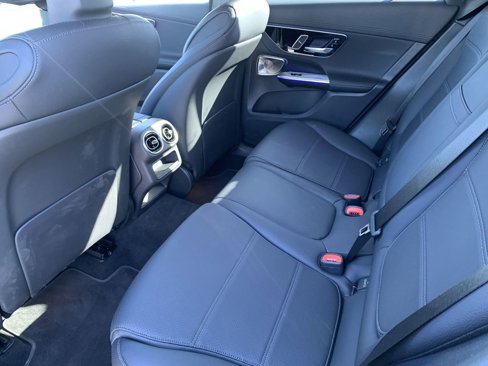 Certified 2025 Mercedes-Benz GLC 300 image 5