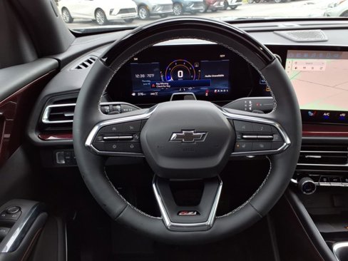 New 2025 Chevrolet Traverse Z71 w/ Enhanced Driving Package image 22