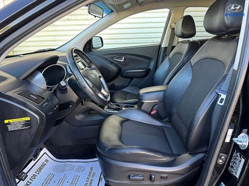 Used 2015 Hyundai Tucson SE image 10