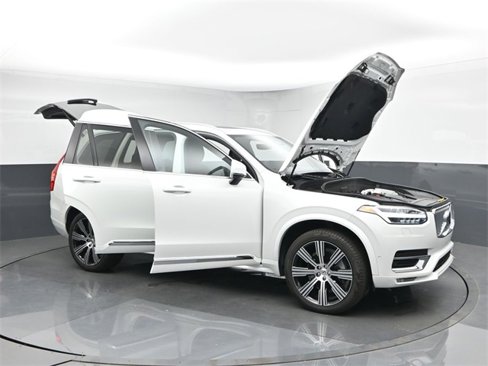 Used 2024 Volvo XC90 B6 Plus w/ Protection Package Premier image 45