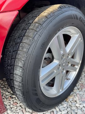 Used 2009 Dodge Avenger SXT image 24