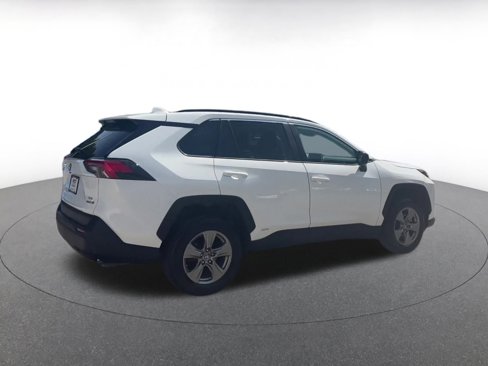 Used 2024 Toyota RAV4 LE image 15