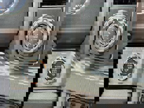 New 2025 Ford F250 Platinum image 20