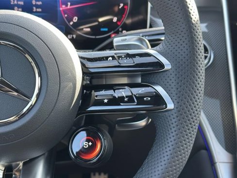 New 2025 Mercedes-Benz GLC 43 AMG 4MATIC image 24
