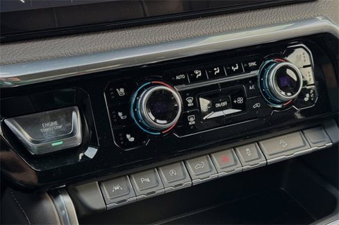 New 2025 GMC Sierra 1500 Denali w/ Denali Carbonpro Edition image 15