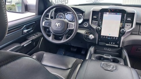 Used 2025 RAM 1500 Laramie image 13