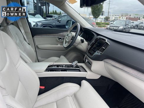 Used 2021 Volvo XC90 T8 Inscription w/ Lounge Package image 22