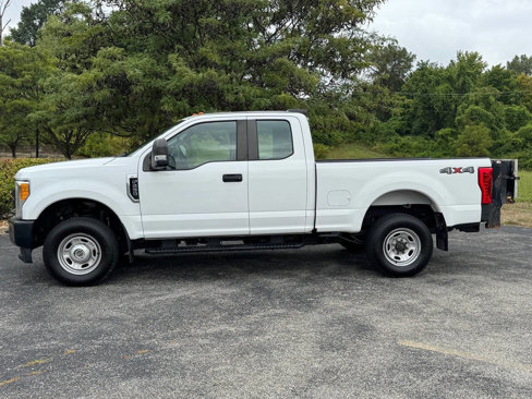 Used 2017 Ford F250 XL w/ Power Equipment Group image 8