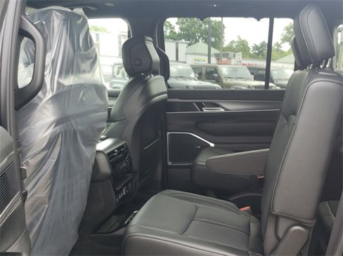 New 2025 Jeep Wagoneer Series II image 36