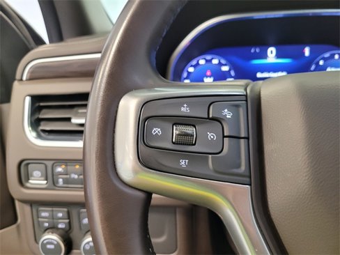 Used 2023 Chevrolet Suburban LT image 21